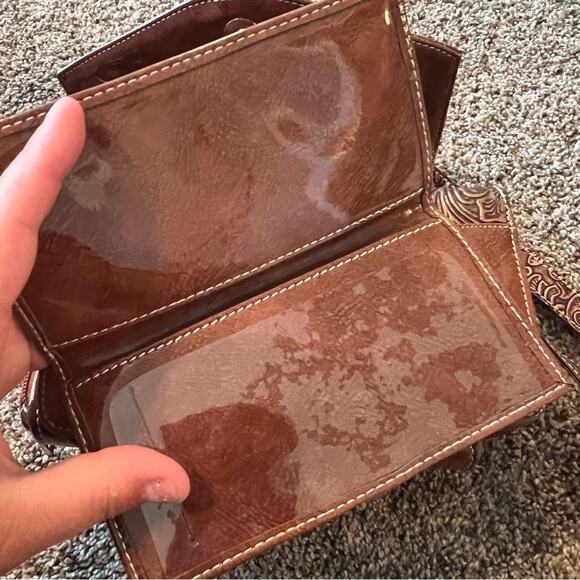 Traditions Pleather Brown Tooled Floral Purse & Wallet Set w/ Rhinestones - Picture 15 of 15